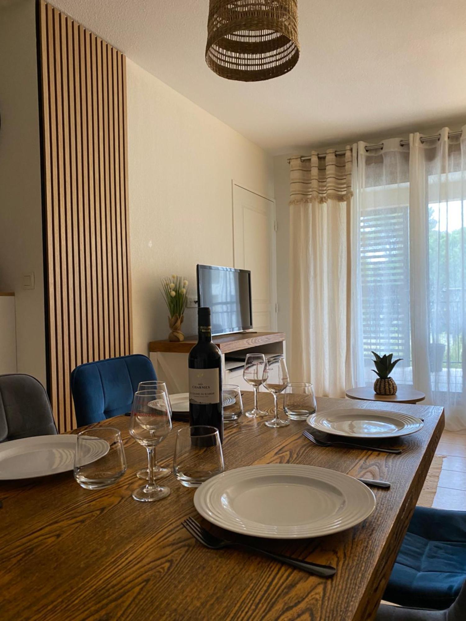 Sejour Evasion A Uzes Apartment Ngoại thất bức ảnh